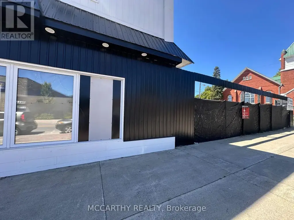 124 Owen Sound Street, Shelburne